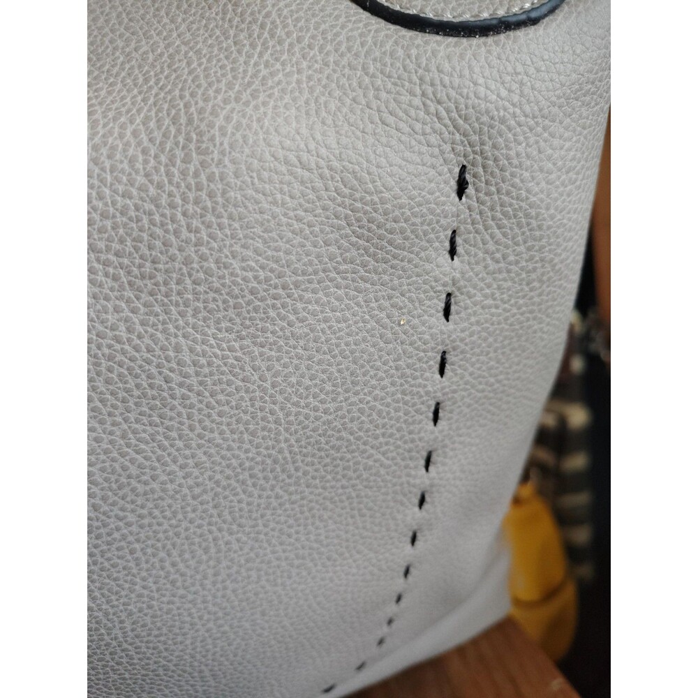 Jen Co Tote Large Gray Bag In A Bag Tassel Pouch Purse Vegan Faux Leather Beige - Picture 12 of 16